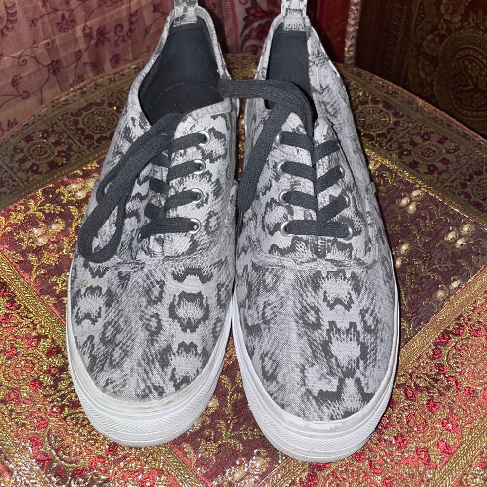 Leopard platforms